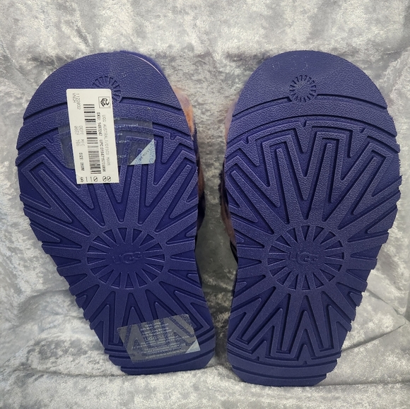 UGG Disco Slide Stipe - Picture 9 of 10